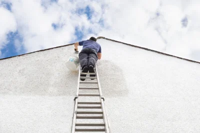 Peinture extérieure à Poillé-sur-Vègre — façades et ravalement